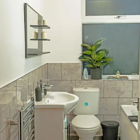 A Cosy, Elegant 3 Bed Appartement *