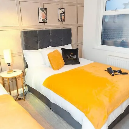 Appartement A Cosy, Elegant 3 Bed *