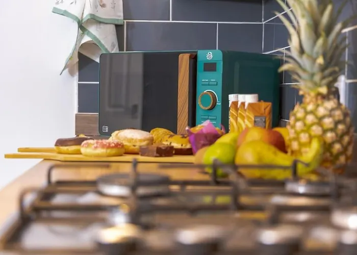 Apartment A Cosy, Elegant 3 Bed Leeds (West Yorkshire)