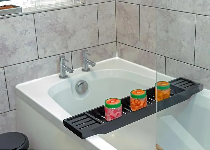 A Cosy, Elegant 3 Bed *